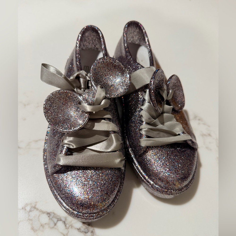 Glittery Silver mini Melissa